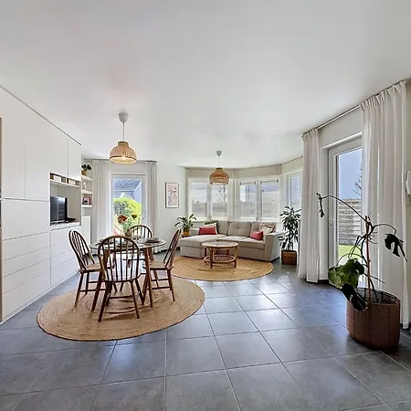 Petite Oasis With Garden By Interhome *